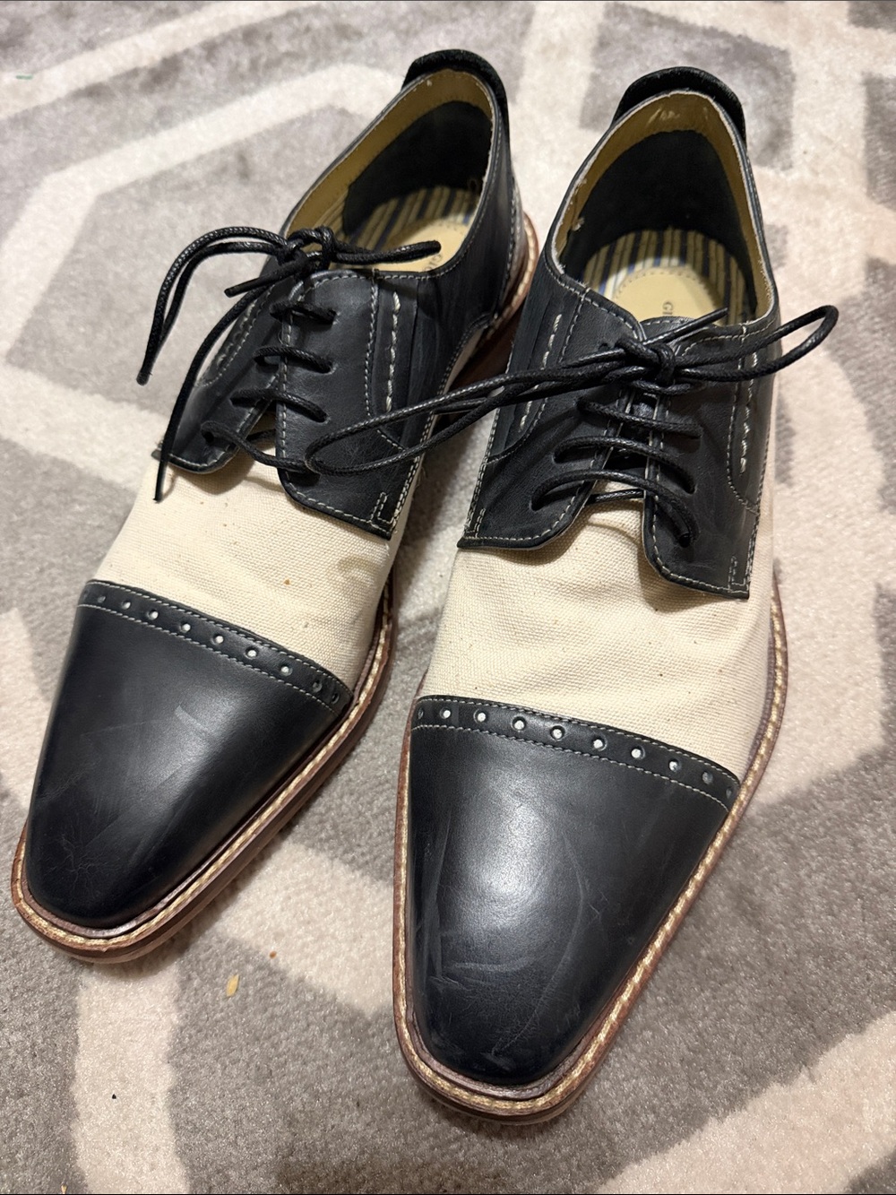 Men’s sz 10 black leather & beige textile oxfords